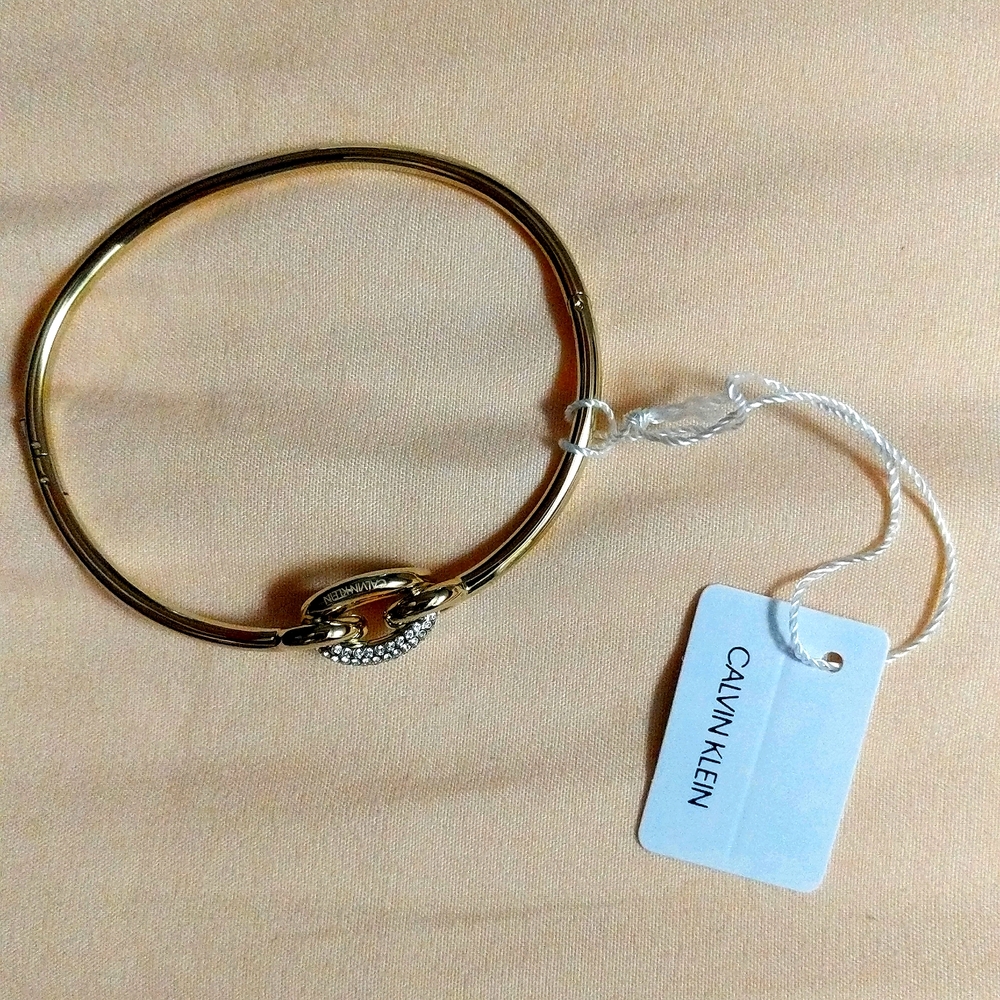 Calvin Klein - Gold bangle with crystal